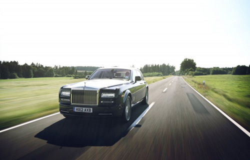9 8 Rolls Royce nâng cấp nội thất và trải nghiệm lái cho Phantom Series II